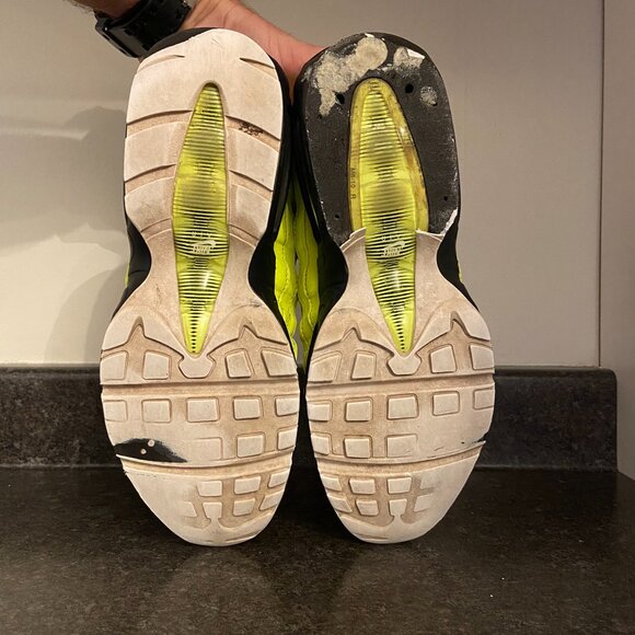 Nike Air Max 95 Premium 'Volt Glow' - Size 8.5 - Picture 7 of 10